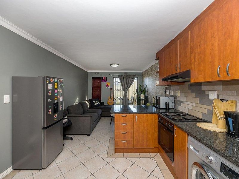 Secure Ground Floor Living with a Private Patio - Photo 7