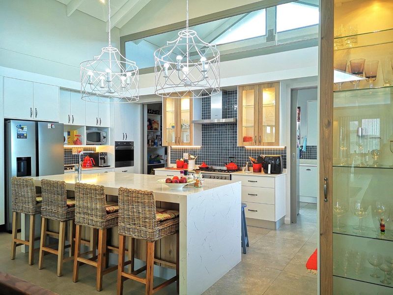 5 bedroom House in Pinnacle Point Golf Estate - Photo 5