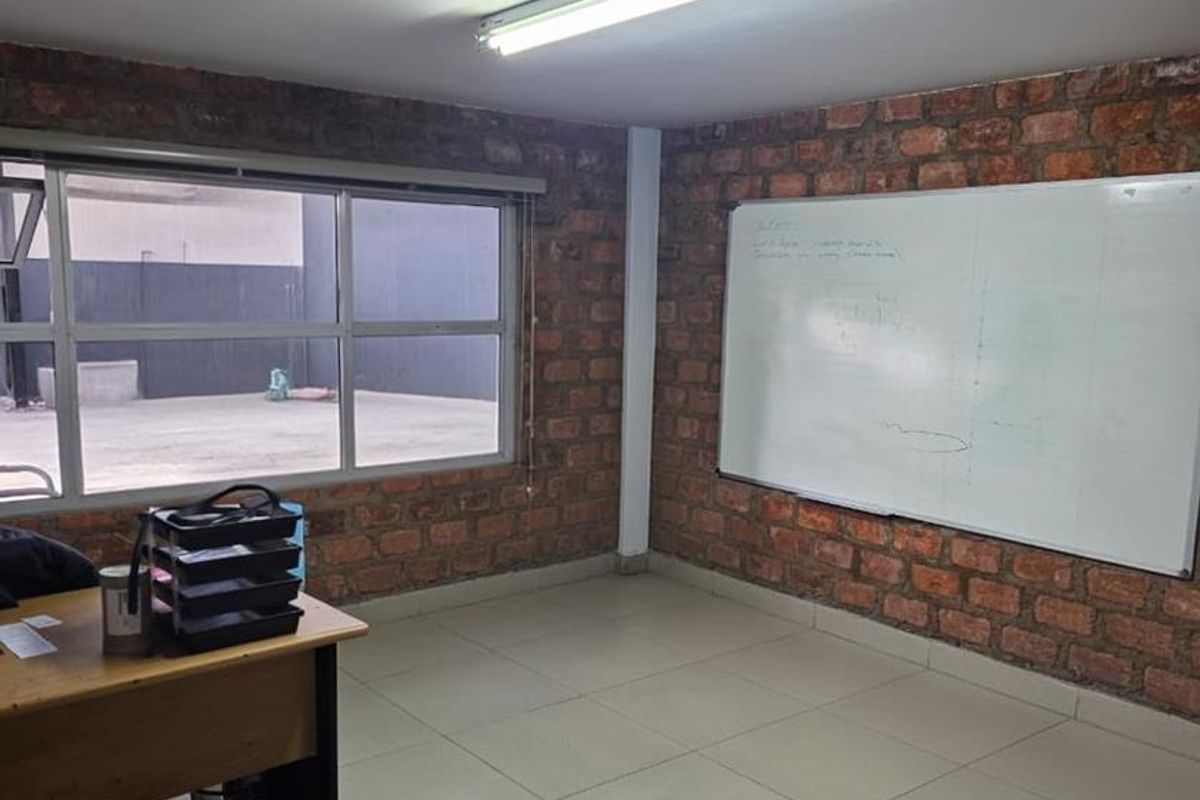 Huge Warehouse with Offices - Photo 5