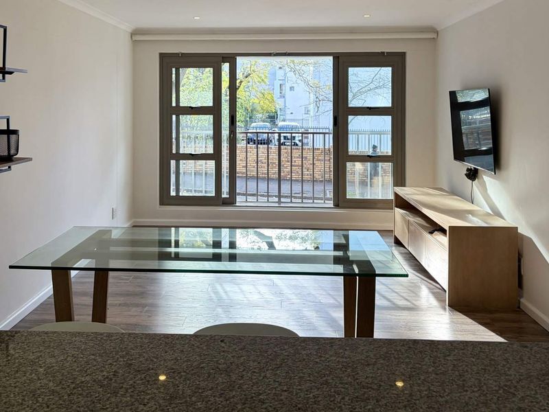 Light, Space and Lifestyle in the Heart of Claremont - Photo 7