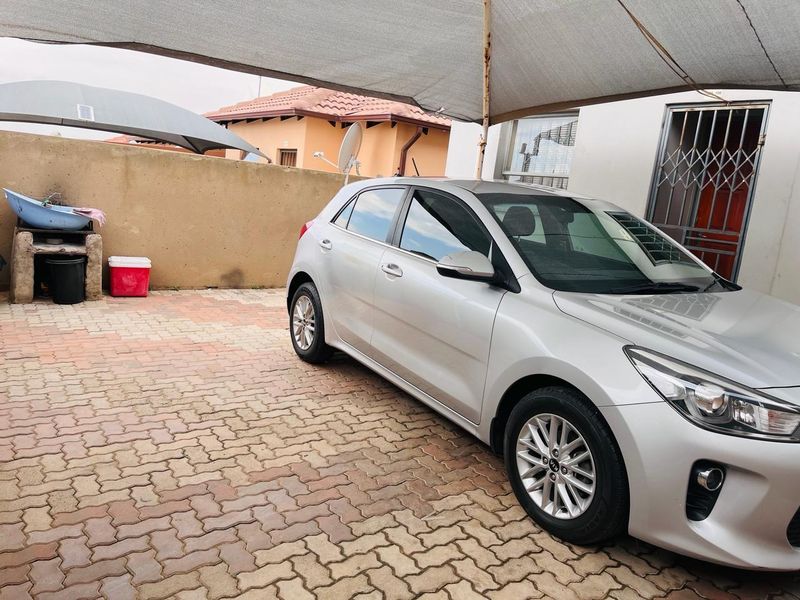 Excellent Value Clayville ext 45!! - R 800 000 - Photo 7