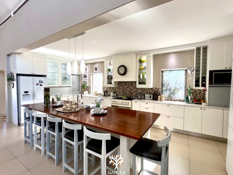 Family Home For Sale | Omeya Golf Estate | N$9 540 000 - Photo 4