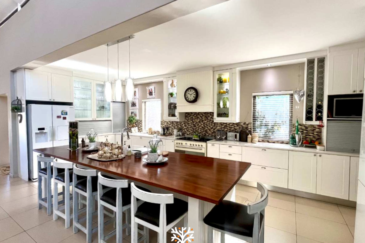 Family Home For Sale | Omeya Golf Estate | N$9 540 000 - Photo 4