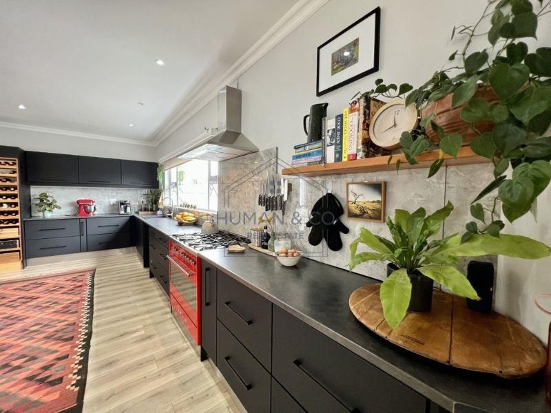 NEWLY RENOVATED FAMILY HOME IN MEERSIG - Photo 6