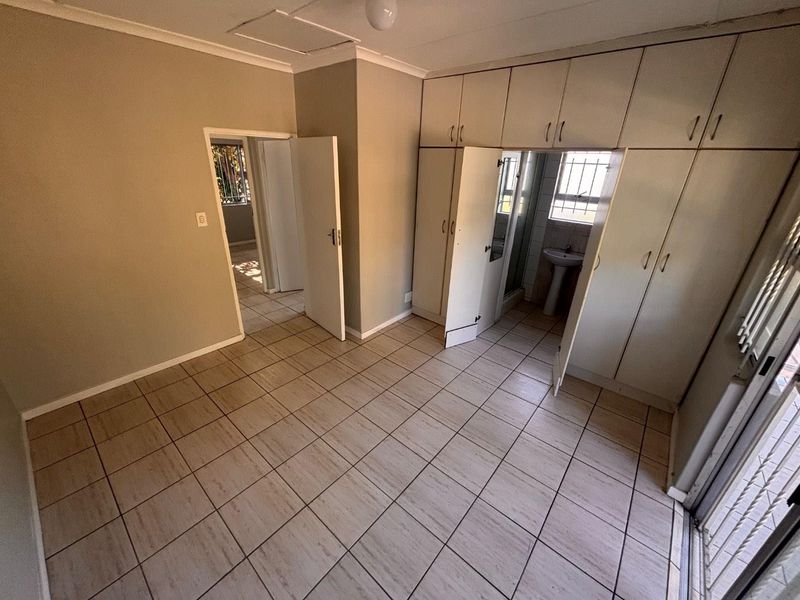 2 Bedroom Unit to Rent in Malvern - Photo 9