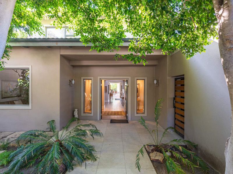 A Tranquil Oasis: Embrace Elegant Living with Sea Views! - Photo 2