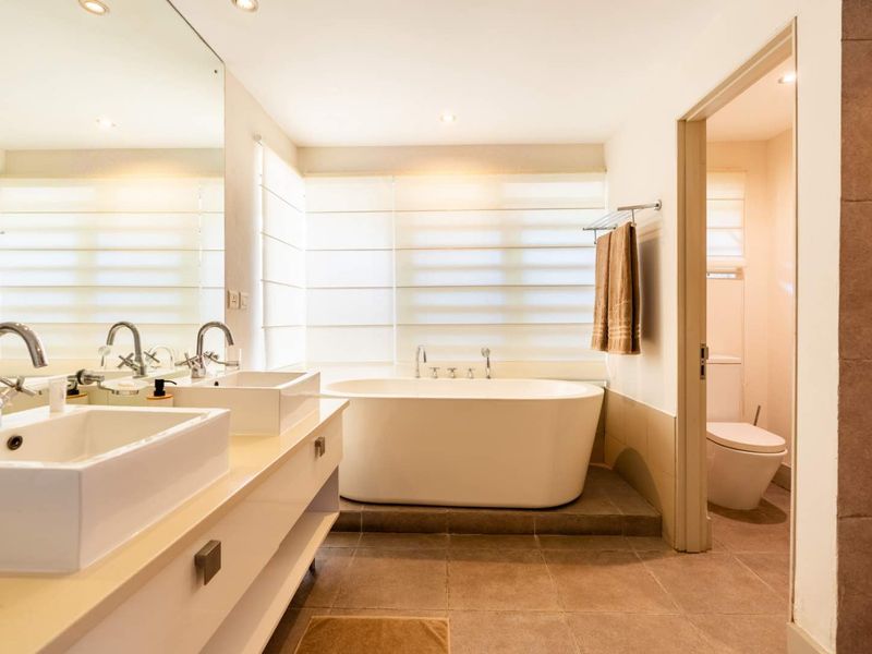 BAREFOOT LUXURY ON THE SANDS OF CAP MALHEUREUX - Photo 3