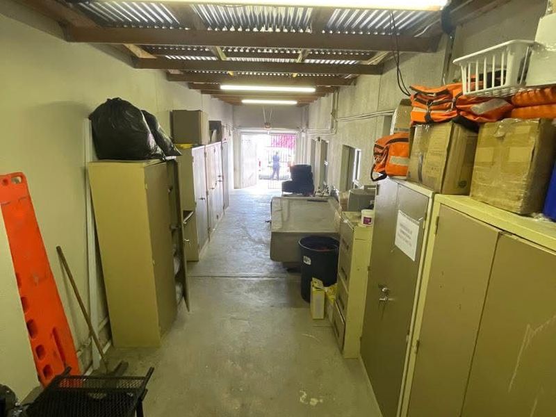 Office Building in Windhoek West - Photo 3