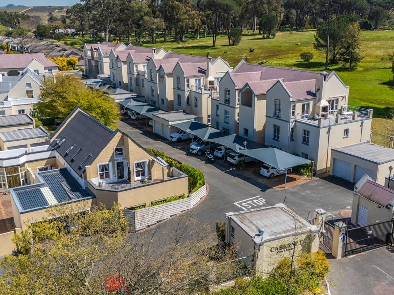 Ground floor 3 Beddroom and  2 bathroom apartment available in Stellenbosch - Photo 9