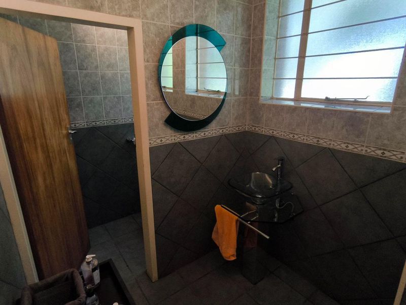 Church building - Photo 10