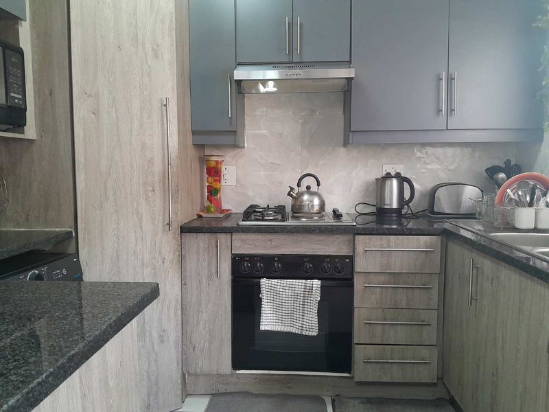 Full title 3 Bedroom Townhouse  in secure access controlled complex in nature estate - Photo 2