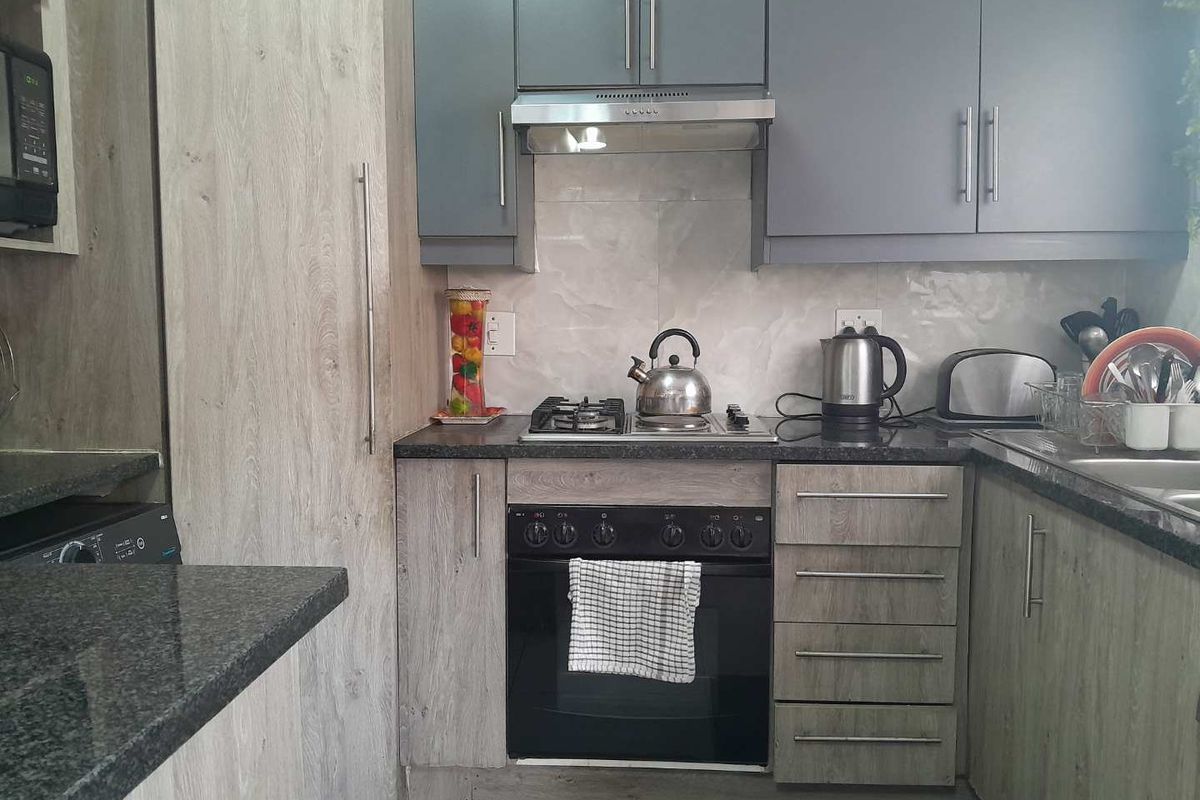 Full title 3 Bedroom Townhouse  in secure access controlled complex in nature estate - Photo 2