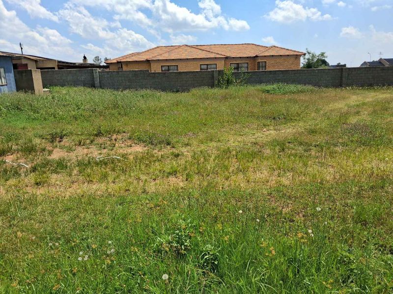 Well Fenced Land For Sale in Meyerton - Photo 8