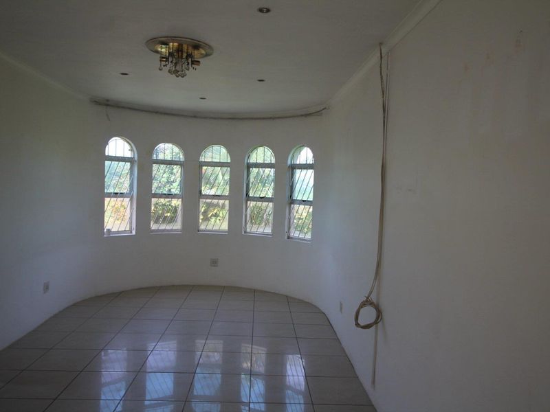 4 Bedroom House for rent - Photo 4