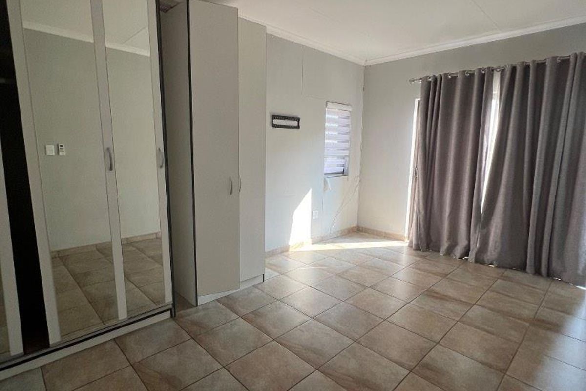 SOLD : Family Townhouse in Doradopark - Photo 5