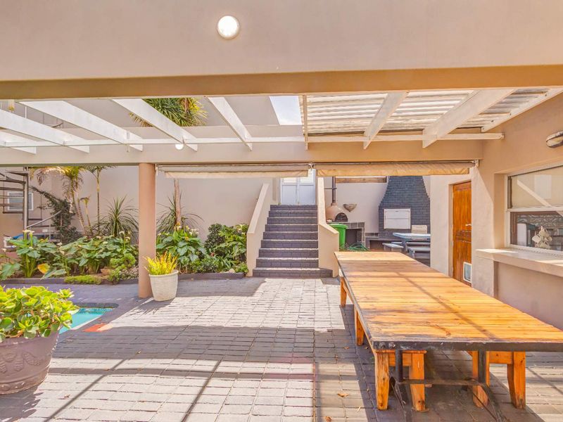 Brenton-on-Sea – Ocean Views & Whale Watching - Photo 4