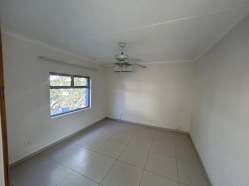 Spacious, private, and perfectly positioned in the heart of Kleine Kuppe - Photo 10