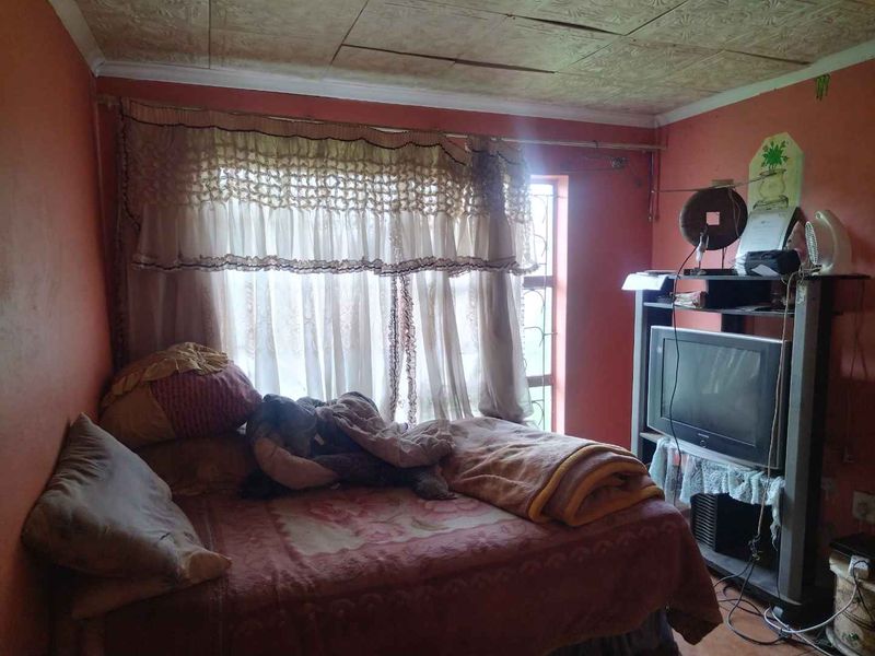 3 bedrooms for sale in Soshanguve South - Photo 8