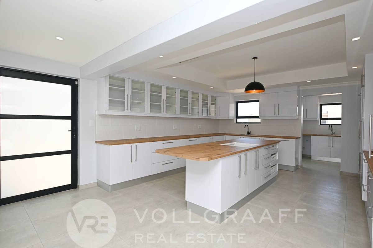 A stunning new build – construction starting soon - Photo 5