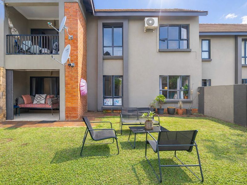 Lock-Up and Go in Prime Symphony Park Complex - Photo 3