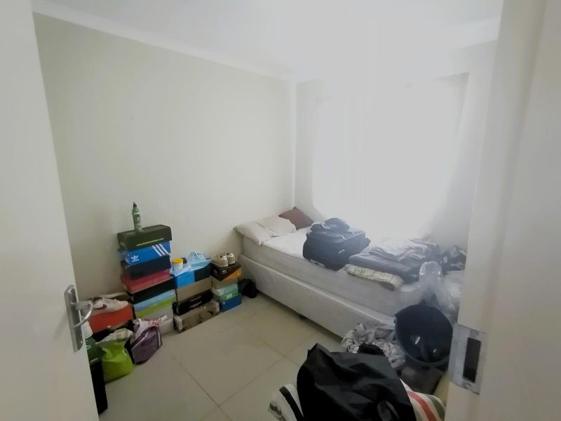 Beautiful three-bedroom home - Photo 9