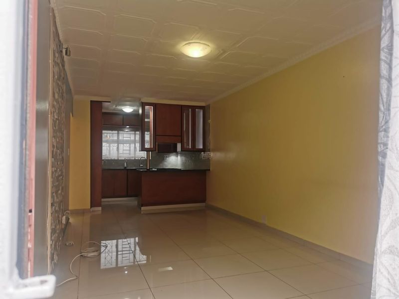 Ground Floor Apartment to Rent in New Redruth - Photo 6