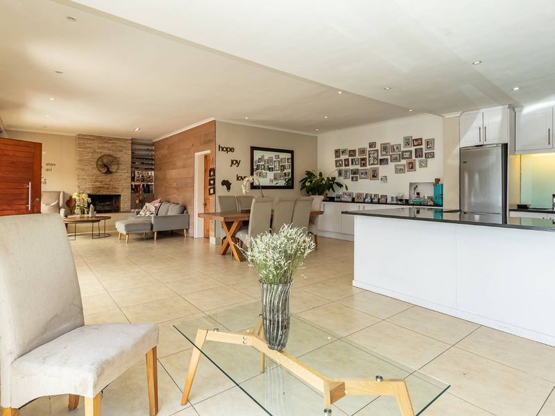 Position Is Everything - Photo 10