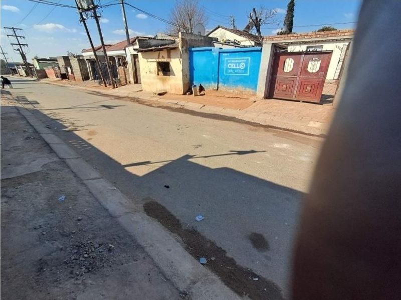 2 Bedroom House In Ivory Park - Photo 8