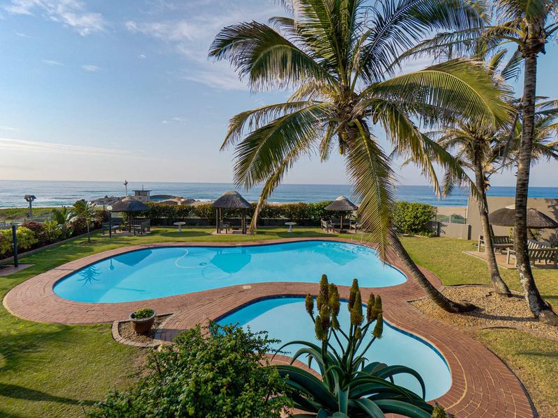 Wake up by the sound of the ocean and the beauty of the sea. - Photo 2