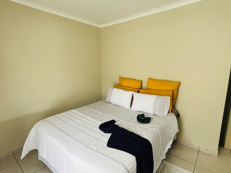 Small family or investment opportunity. - Photo 8