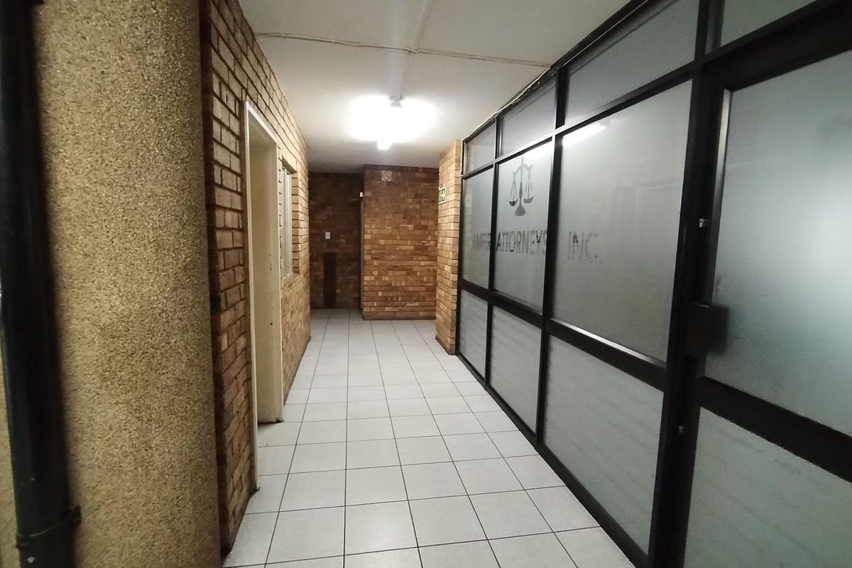 Arcadia: Offices to let, Close to Hamilton from R40 per Sq meter - Photo 2