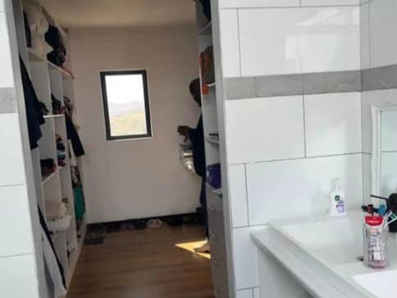 Property for Sale - Photo 8