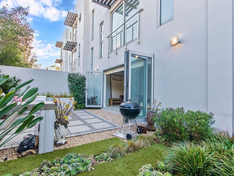 Magnificent 3 Bed Cluster Home - Photo 5