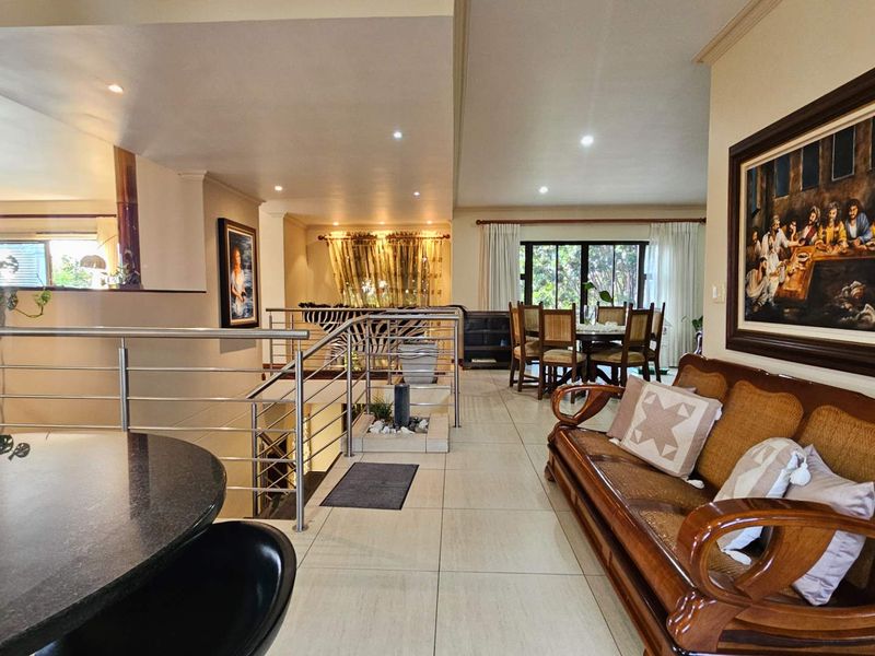 3 Bedroom House - Photo 10