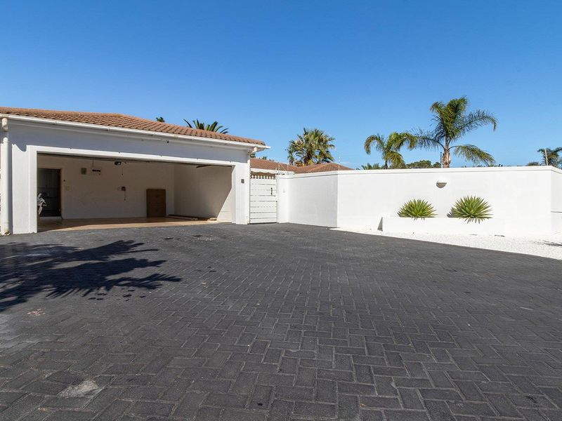 Your perfect escape in one of Parklands’ most peaceful pockets. - Photo 2