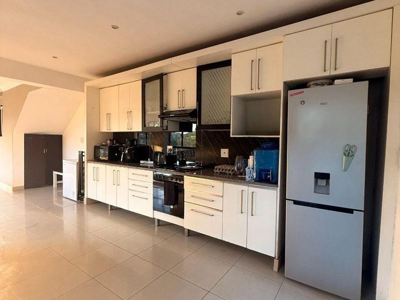 House for Rental in Palm Lakes Estate - Photo 1