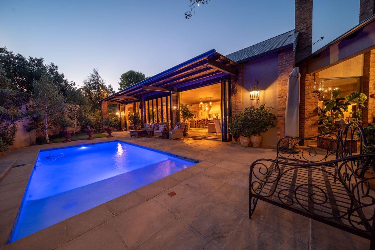 An Exceptional Cape Venacular Masterpiece in Rynfield with excellent security - Photo 4