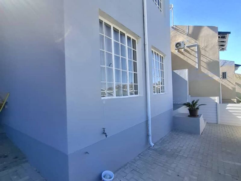 3 BEDROOM UNIT IN POPULAR COMPLEX IN KLEINE KUPPE - Photo 2