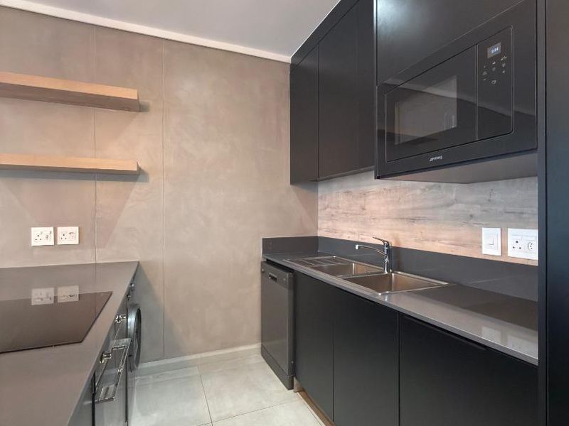 Gorgeous sunny & spacious open plan apartment - Photo 3