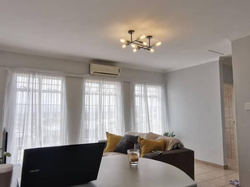 2 Bedroom lock up and go apartment - Photo 4