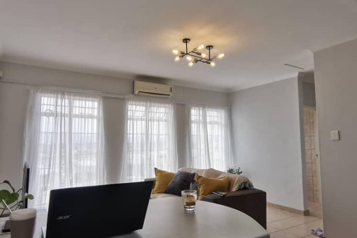 2 Bedroom lock up and go apartment - Photo 4