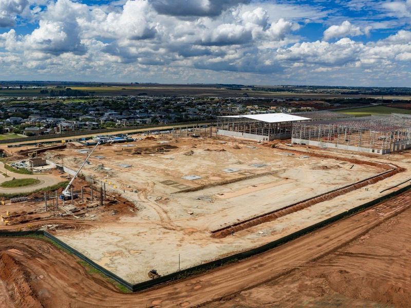 New Logistics Warehouse To Let in Glen Marais | 21,781m2 - Photo 5