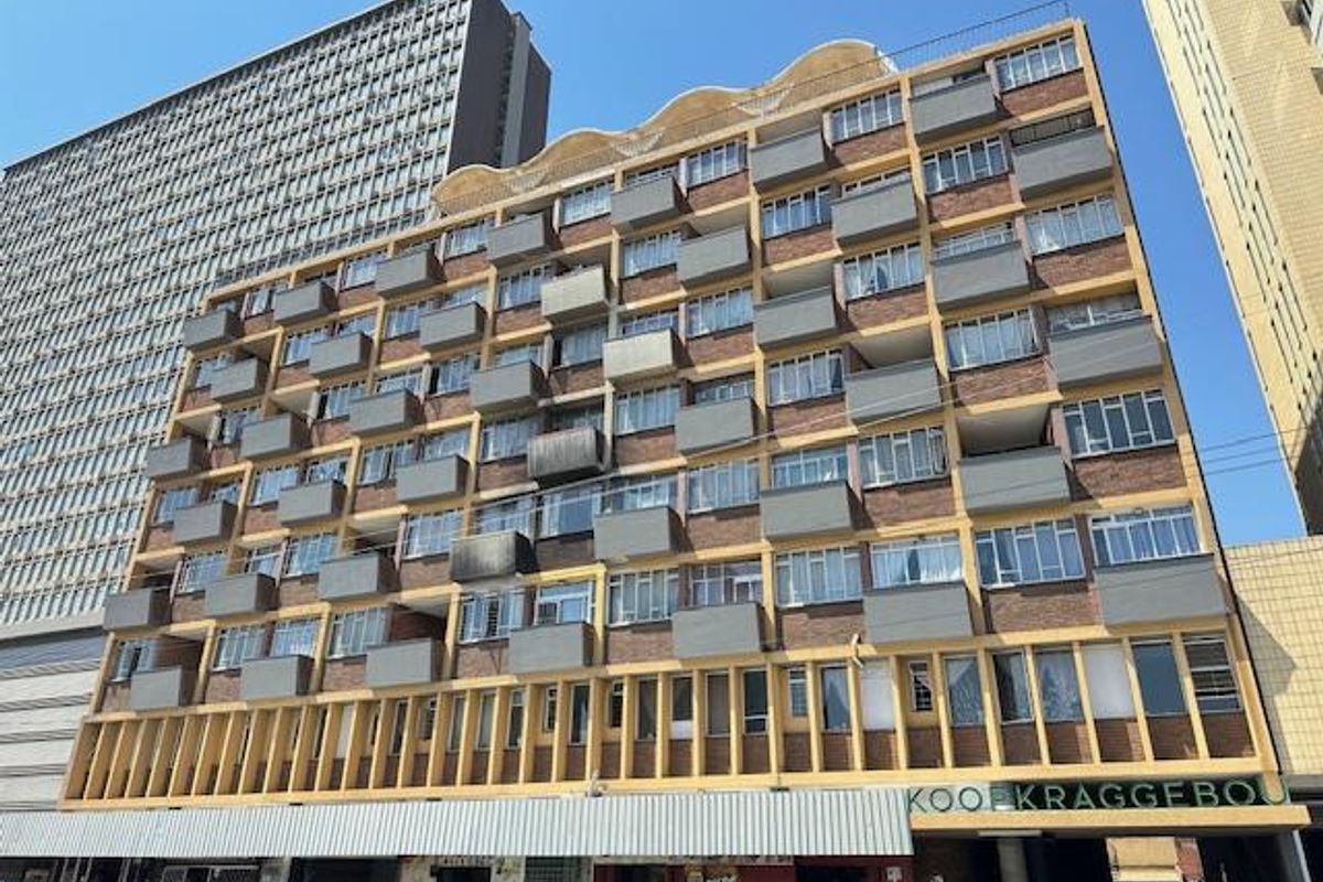 Spacious City Gem with Stunning Union Building Views! - Photo 2