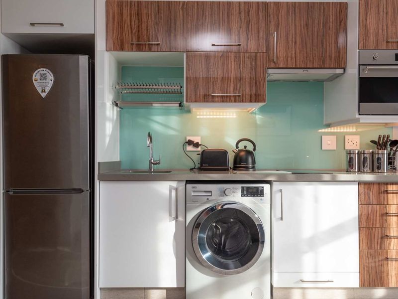 STUDIO APARTMENT FOR SALE - Photo 4