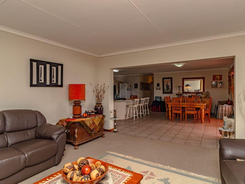 Don't miss out: Ideal townhouse with all the perks - Photo 6