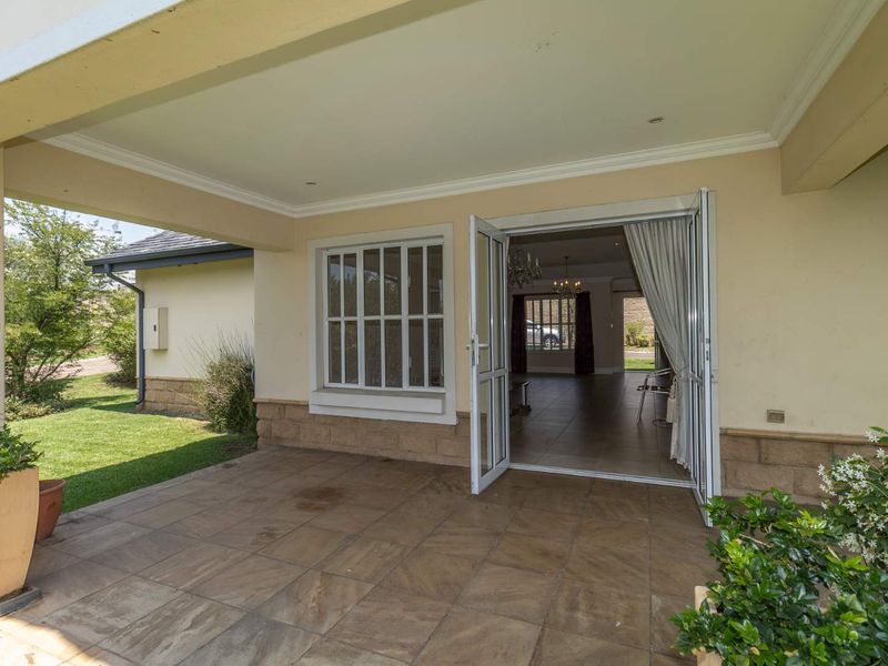 Gracious and Spacious 50+ Living in Waterfall Valley Mature Lifestyle Estate - Photo 5