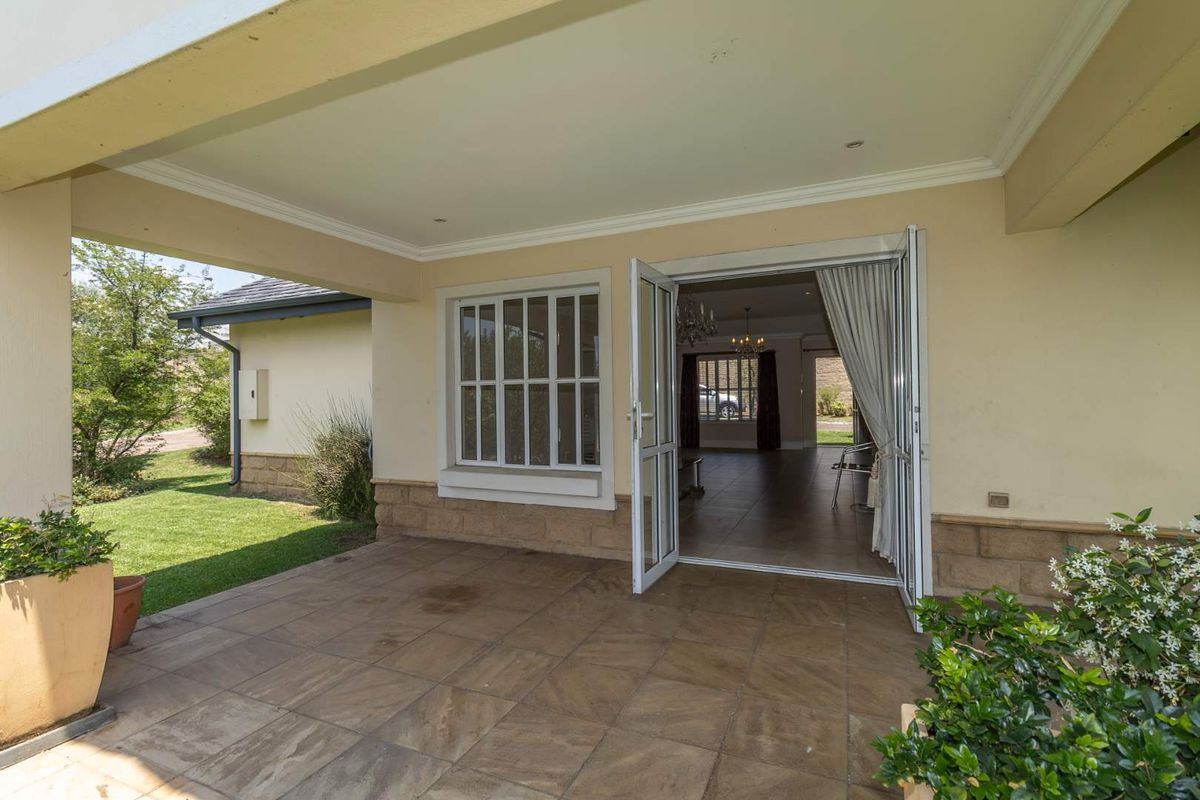 Gracious and Spacious 50+ Living in Waterfall Valley Mature Lifestyle Estate - Photo 5