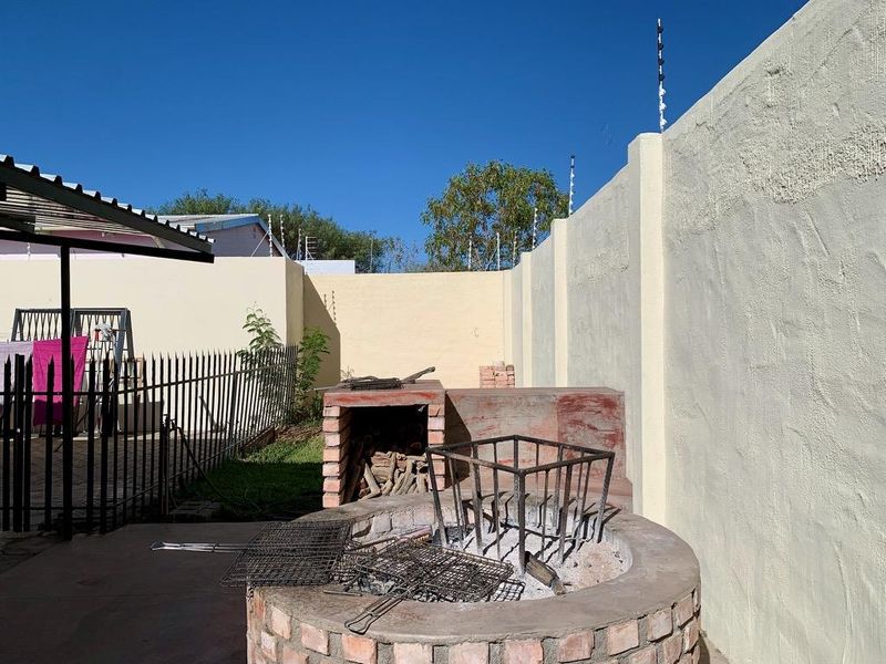 Okahandja 🌟 Live Luxuriously, Sustainably! 🌟 - Photo 10