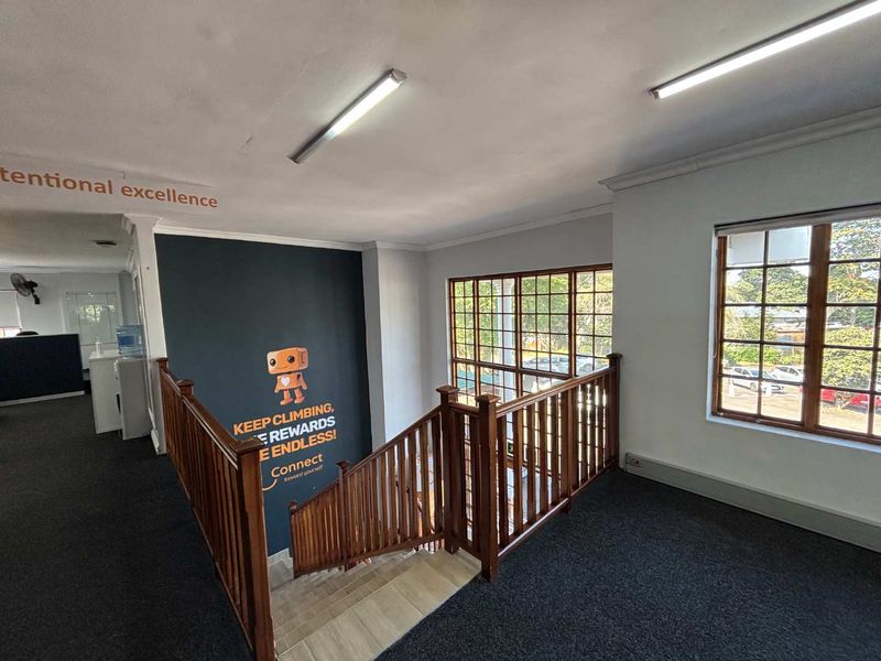 Standalone Commercial Building To Let | Secure Business Park | Old Main Road | ±563m2 - Photo 5