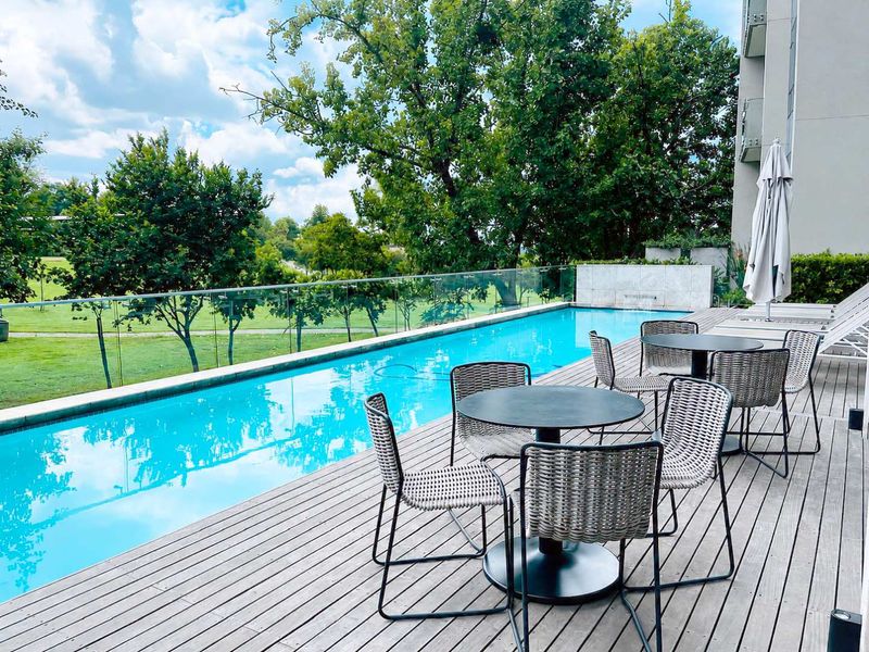 1 Bed Fully Furnished Apartment for Sale in Sandown - Photo 10